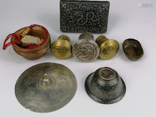 A group of Tibetan metal/silver arts