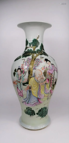 A Large Chinese Famille Rose Vase