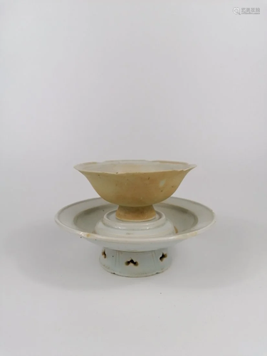 A Chinese Qingbai tea set