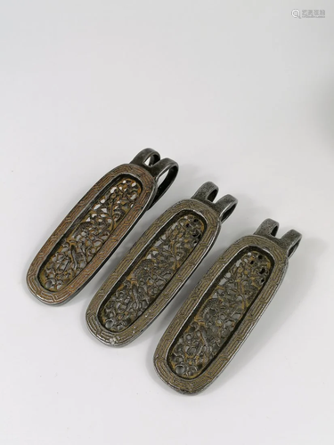 A set of Tibetan white metal belt hook