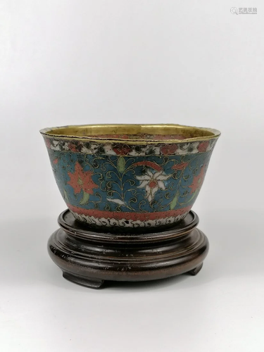 A Chinese cloisonne offering bowl