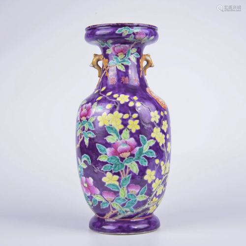 A Chinese Dayazhai stylish vase