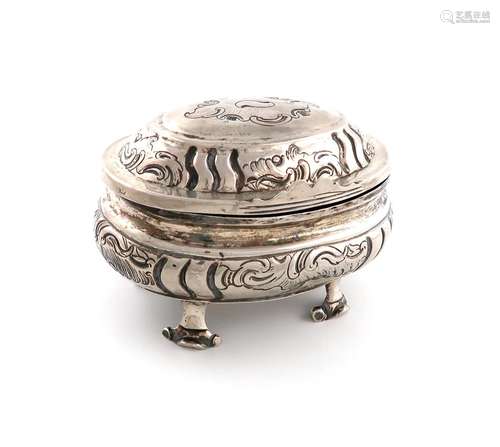 An 18th century Russian silver sugar box and cover, Assay Ma...