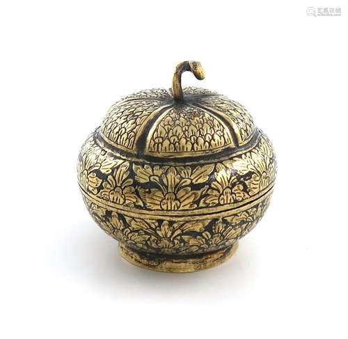 A Thai silver-gilt and niello work small pot and cover, unma...