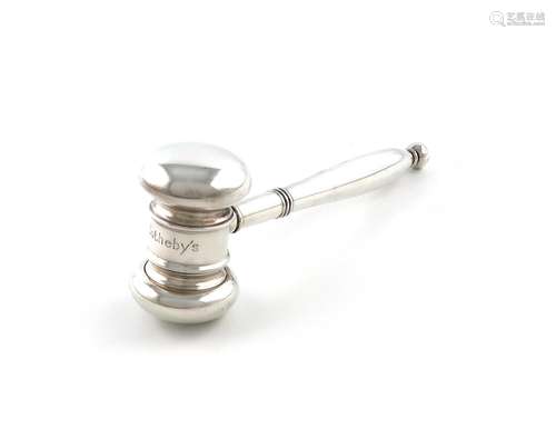 A modern commemorative silver gavel, by S. J. Phillips, Lond...