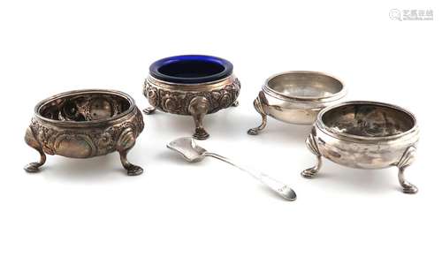 A pair of George II silver salt cellars, by David Hennell, L...