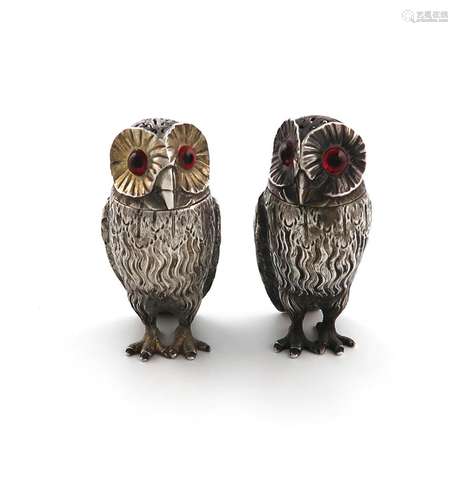 A pair of Victorian novelty silver owl pepper pots, by Georg...