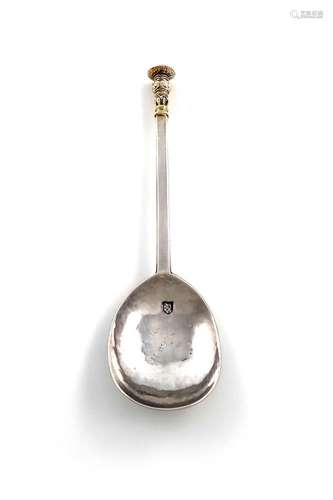 A Charles I Sussex silver Seal-top spoon, by William Dobson ...