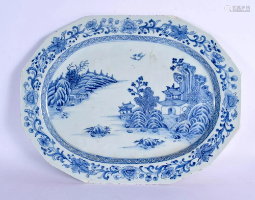 A LARGE EARLY 18TH CENTURY CHINESE BLUE AND WHITE PORCELAIN ...