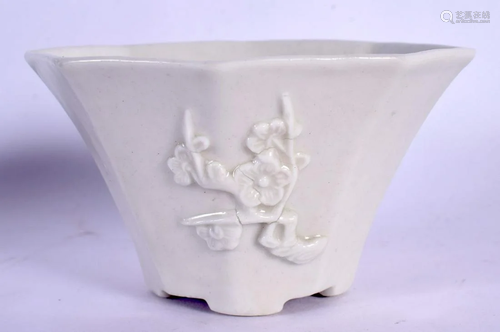 AN 18TH CENTURY CHINESE BLANC DE CHINE PORCELAIN LIBATION CU...