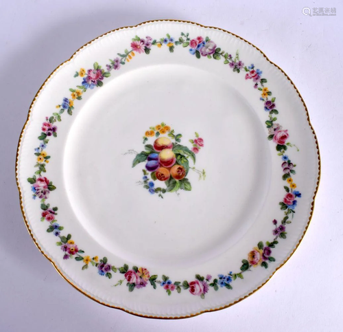 18TH CENTURY SEVRES FINE LOBED PLATE WITH FEUILLE DE CHOUX M...