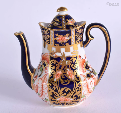 ROYAL CROWN DERBY MINIATURE COFFEE POT AND COVER PATTERN 629...