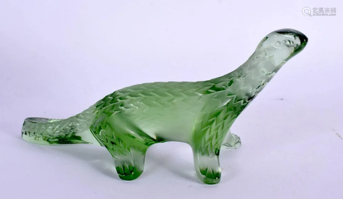 A FRENCH GREEN LALIQUE GLASS LIZARD. 14 cm x 7 cm.