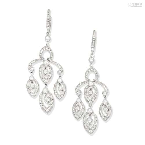 DIAMOND PENDENT EARRINGS