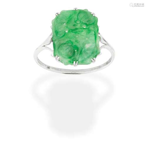 JADE RING