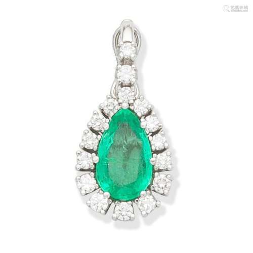 EMERALD AND DIAMOND PENDANT