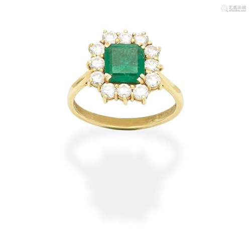 EMERALD AND DIAMOND RING,