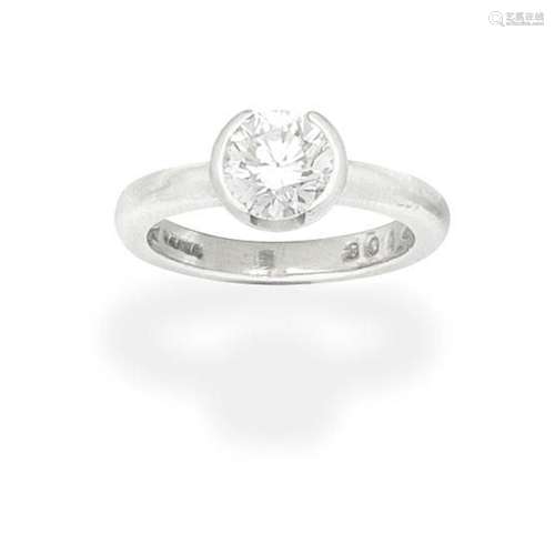 DIAMOND SINGLE-STONE RING