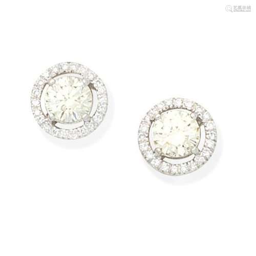 DIAMOND EARSTUDS