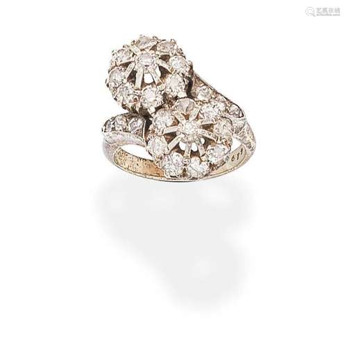 DIAMOND CLUSTER RING