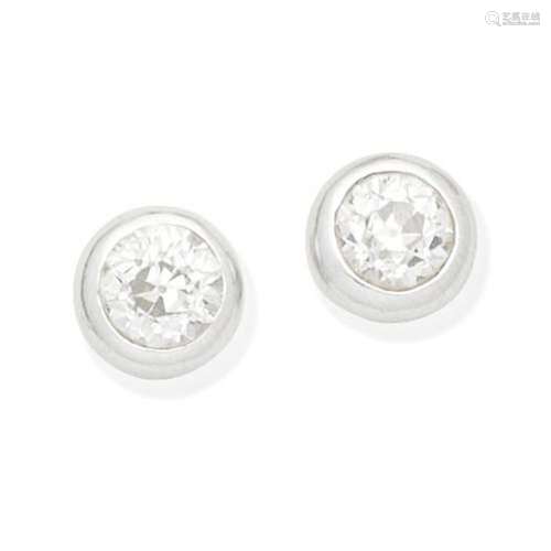 DIAMOND EARSTUDS