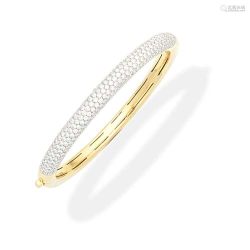 DIAMOND-SET BANGLE