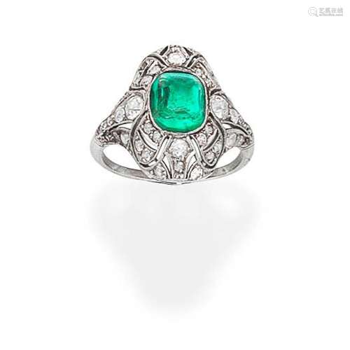 EMERALD AND DIAMOND RING