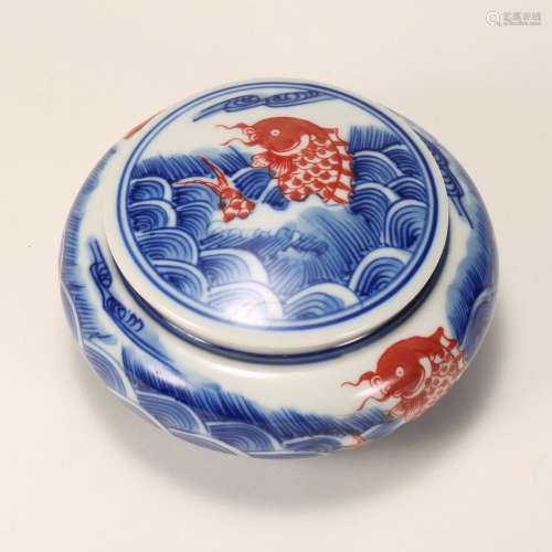QING DYNASTY BLUE AND WHITE FISH PATTERN INDONESIAN BOX