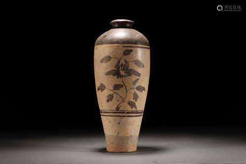 SONG DYNASTY CIZHOU WARE PLUM BOTTLE