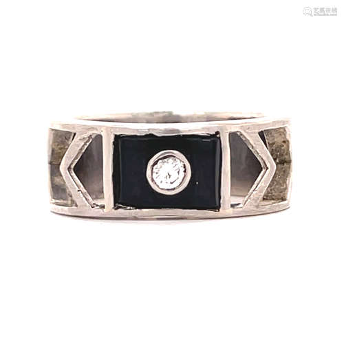 Art Deco Onyx Diamond 18k Ring