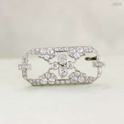 Platinum Art Deco Diamond Brooch