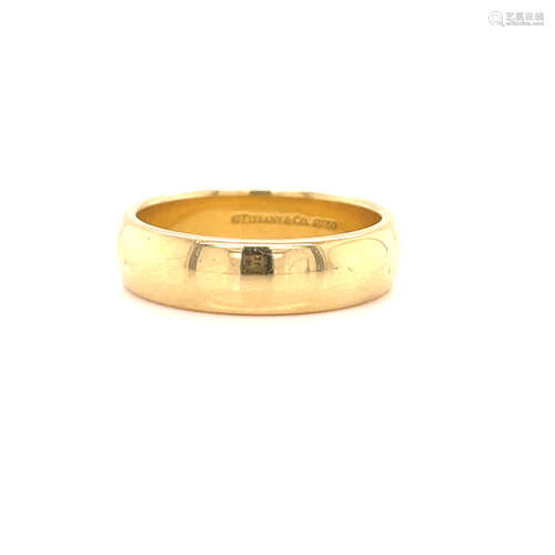 18k Man Wedding Band 