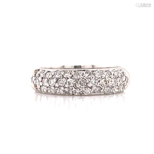 18k Diamond Band 