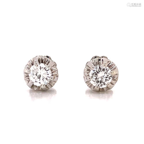 Art Deco Platinum Diamond Stud Earring 