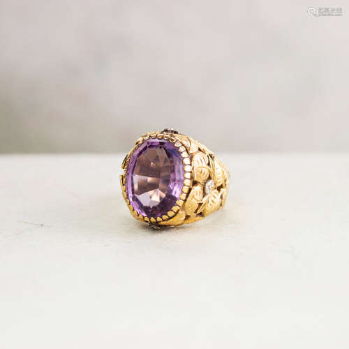 18k Victorian Amethyst Floral Ring