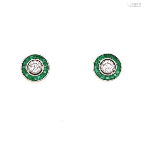 Platinum Emerald Diamond Target Stud Earring