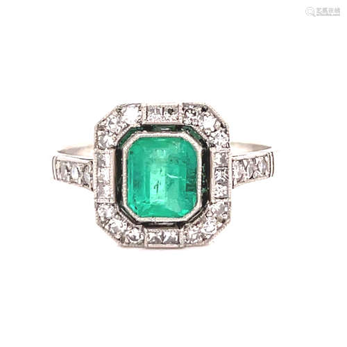 Platinum Emerald Diamond Ring