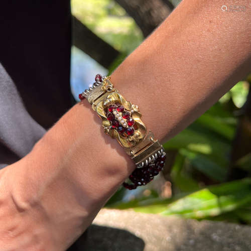 18k 1880’s Garnet Bracelet