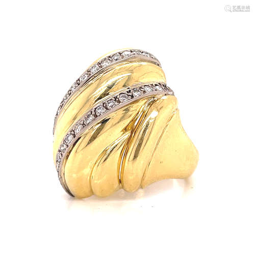 18k Diamond Unsual Ring 