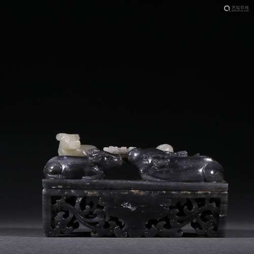 CHINESE BLACK-AND-WHITE JADE ORNAMENT WITH CARVED 'BOY ...