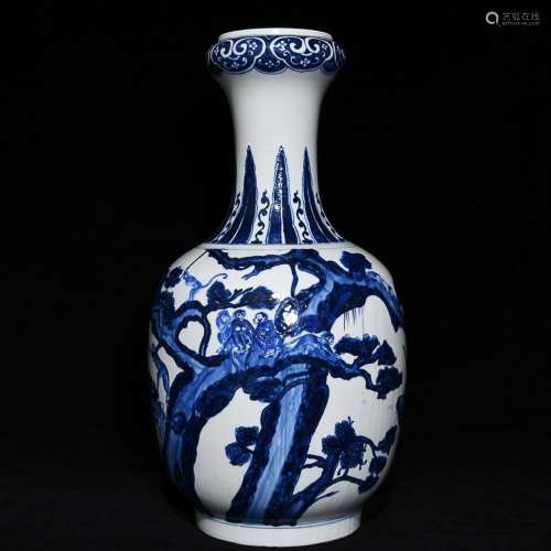 CHINESE BLUE-AND-WHITE VASE DEPICTING 'MONKEY AND PINE ...