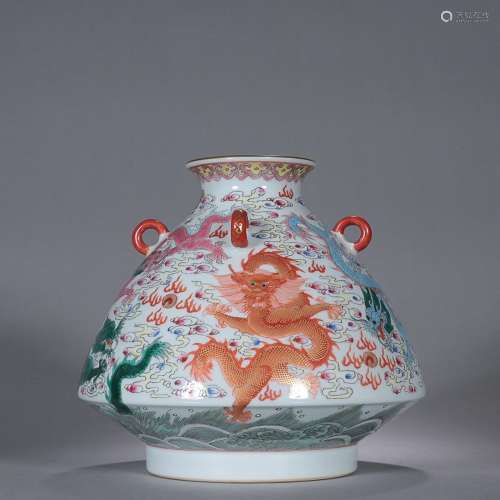 CHINESE FAMILLE-ROSE ZUN VASE DEPICTING 'DRAGON AND FIS...