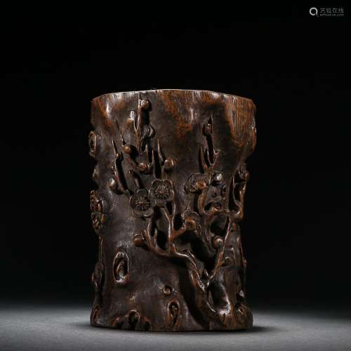 CHINESE AGARWOOD BRUSHPOT WITH CARVED 'PRUNUS'