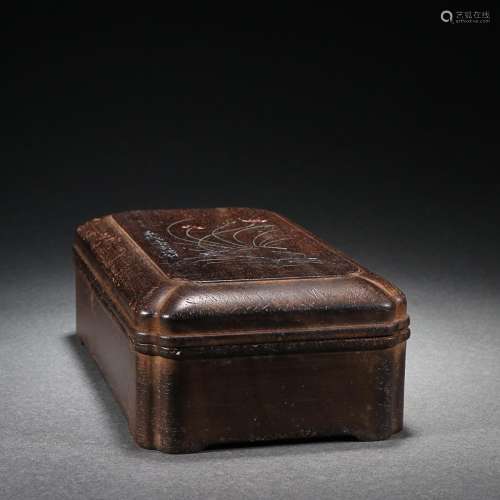 CHINESE SANDALWOOD COVERED BOX WITH CARVED 'ORCHID'...
