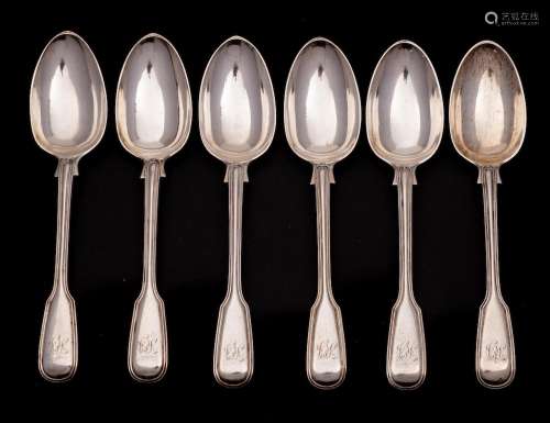 A set of six Victorian silver Fiddle & Thread pattern de...