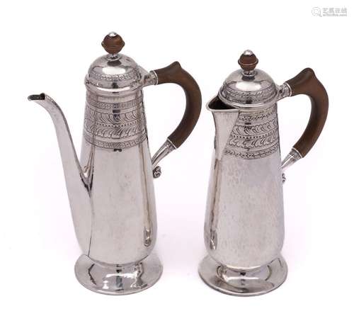 A George V hammered silver two-piece coffee set, maker Liber...