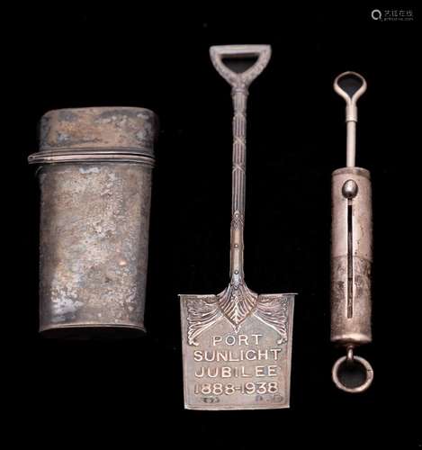 A mixed lot of silver: includes silver cigarette holder, mak...