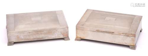 An Elizabeth II silver cigarette box, maker Viners Ltd, Shef...