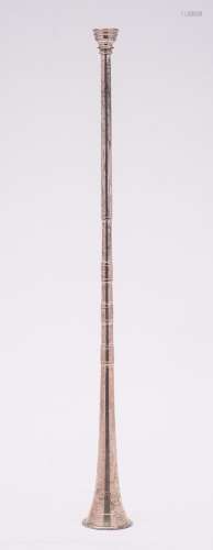 An Edward VII silver horn, makers mark worn, London,
