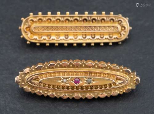 Two late Victorian, 15ct gold, cannetille brooches,: both wi...
